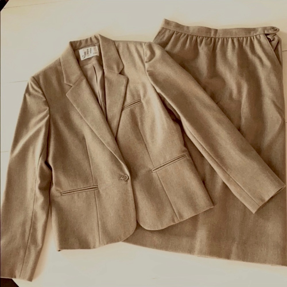 Vintage JH Collectibles jacket and skirt